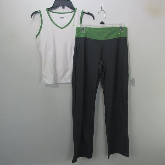 Nike Tops - Nike dry fit tank top and pants Women's Size Sm